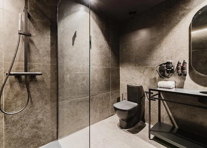 Arena Select Hotel