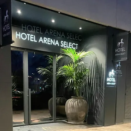 Arena Select 3*